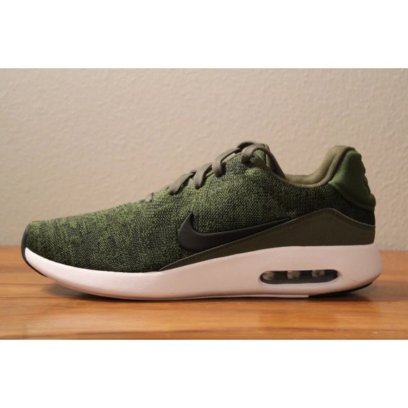 Nike Shoes - Nike Air Max Modern Flyknit Size 11